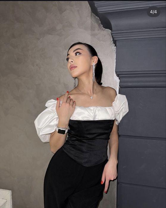 Корсетная кофта