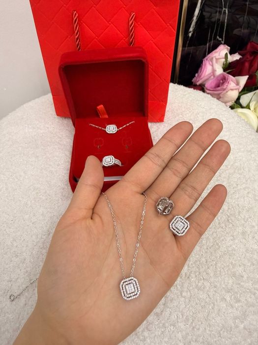 Серебряный комплект 925