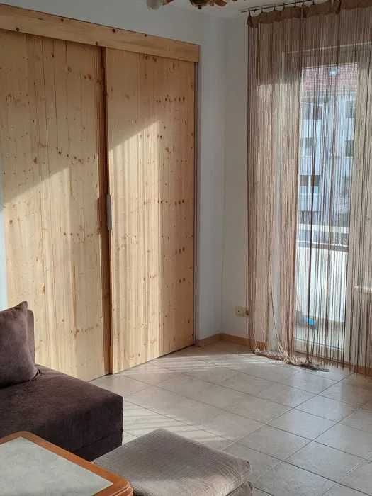 Дава се под наем Двустаен апартамент в София, Изток - 54 кв.м за 350 € - Снимка #1