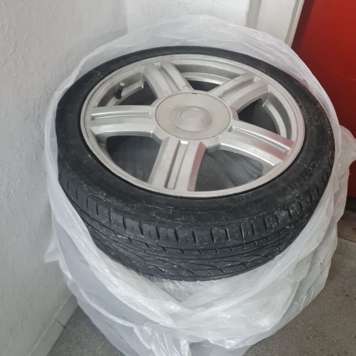 Продаю комплект колёс