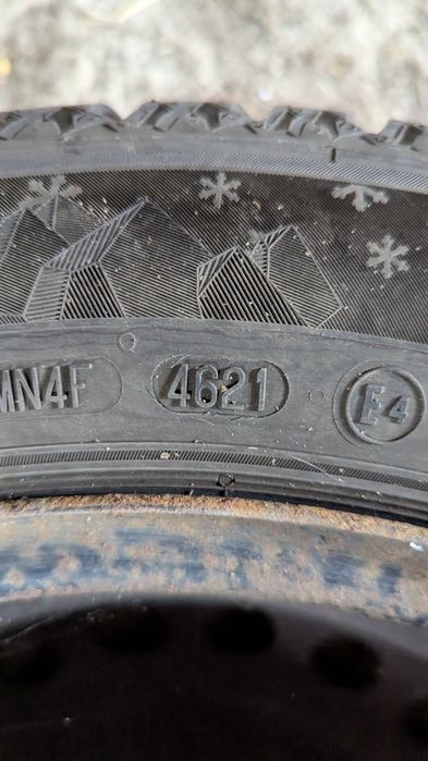 Jante + cauciucuri iarna Ford Focus MK3