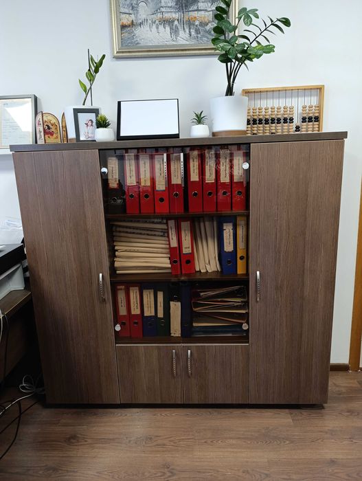 Шкаф офисный б/у