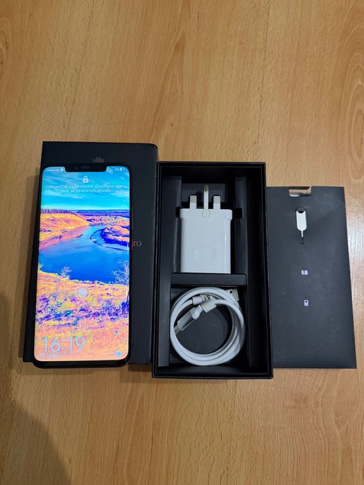 Huawei Mate 20 Pro 128GB + 6GB RAM