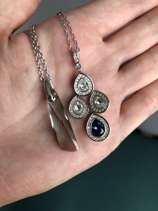 Оригинални сетове и колиета на Swarovski нови