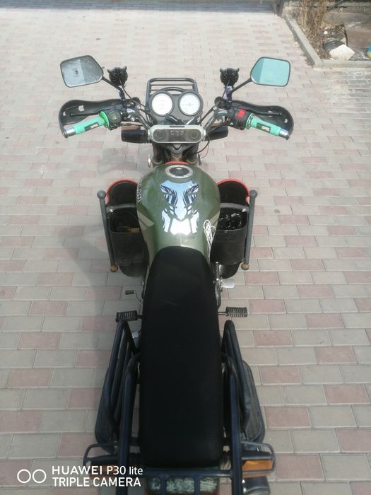 Мотоцикл 200 куб