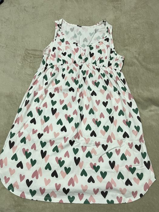 Вещи для беременных и кормящих