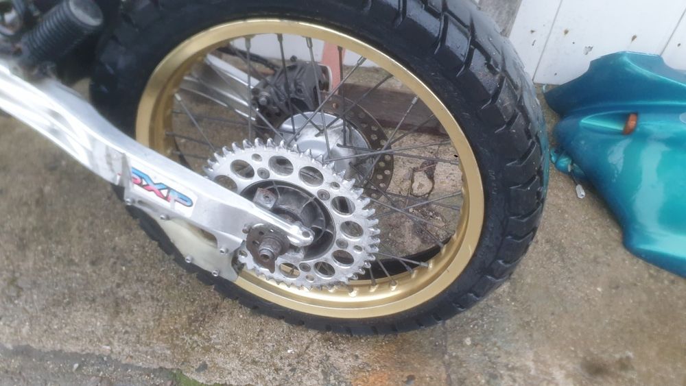 Само на части Suzuki dr 250