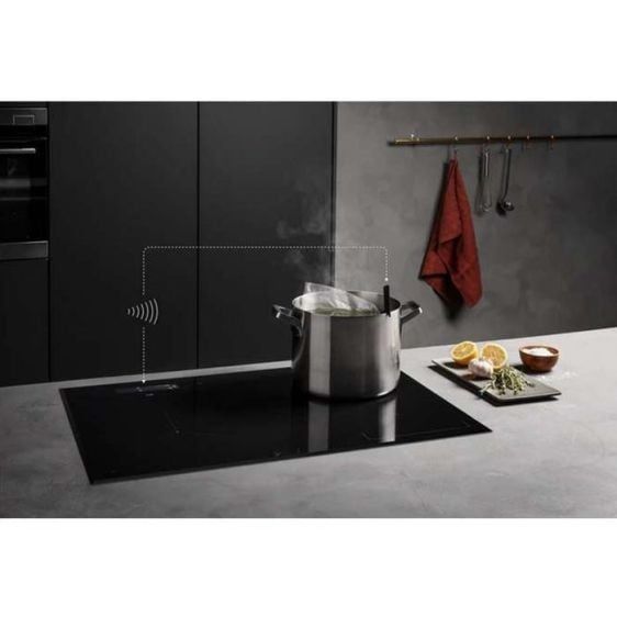 Индукционен плот AEG IAE64881FB SensePro
