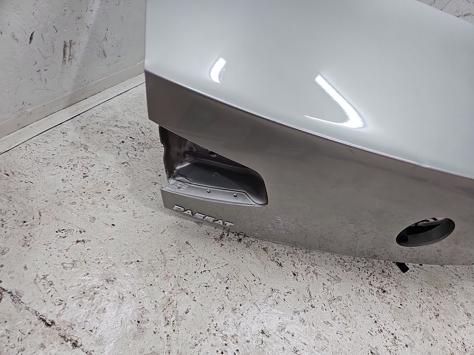 Capota portbagaj Volkswagen Passat B8 (3G2) [Fabr 2015-prezent] LB7W