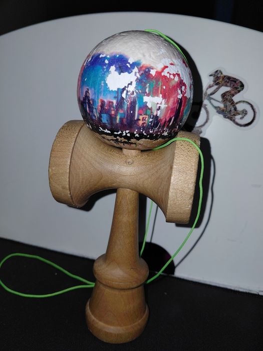 Kendama josh kim pro model, sticky clear, rar de gasit