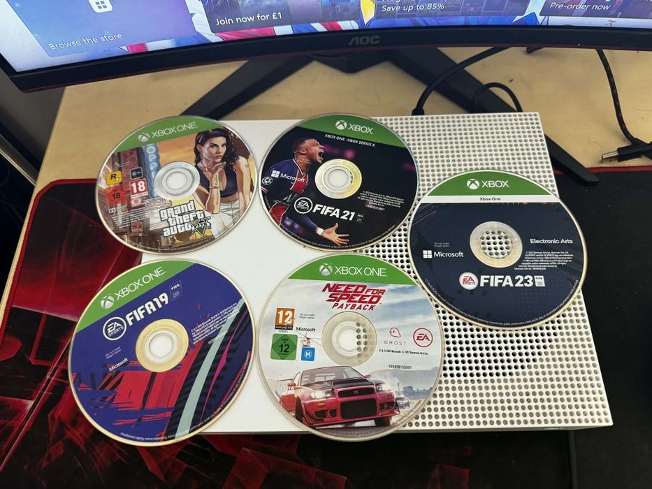 Vand/schimb Xbox one s