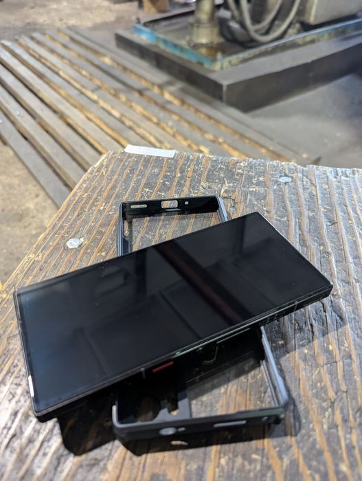 Обменяю redmagic 9pro на iphone 15 или 16