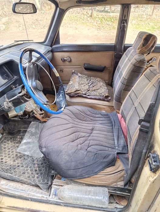 Москвич сотилади запчастга Масквич