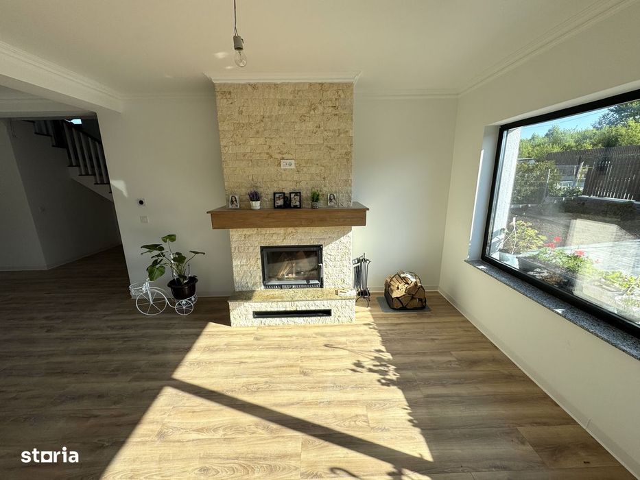 GAZON! GRATAR ZIDIT! CANALIZ! Casa 4 camere, Bucium-Barnova