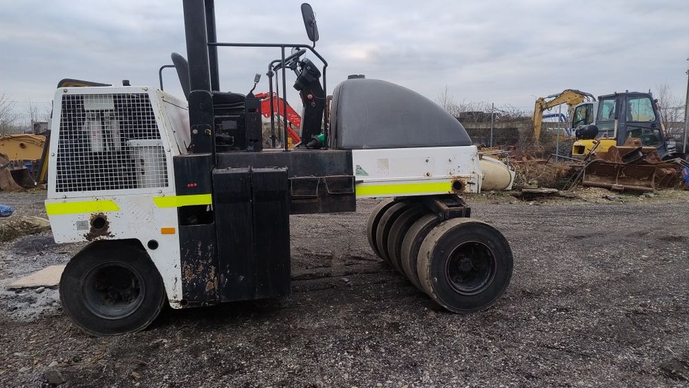 Cilindru compactor Atlas Copco CP142 pneuri 14t pt asfalt  2014