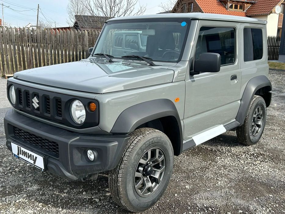 Suzuki Jimny Suzuki Jimny 1.5 3 usi GL 6MT