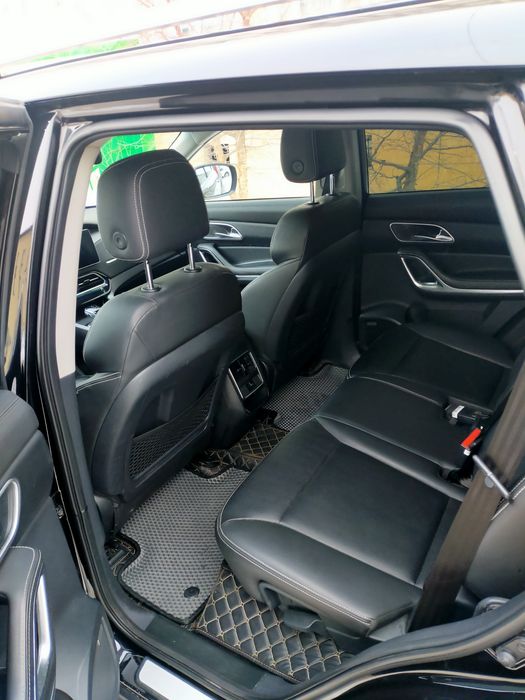 Продам кроссовер JAC S7