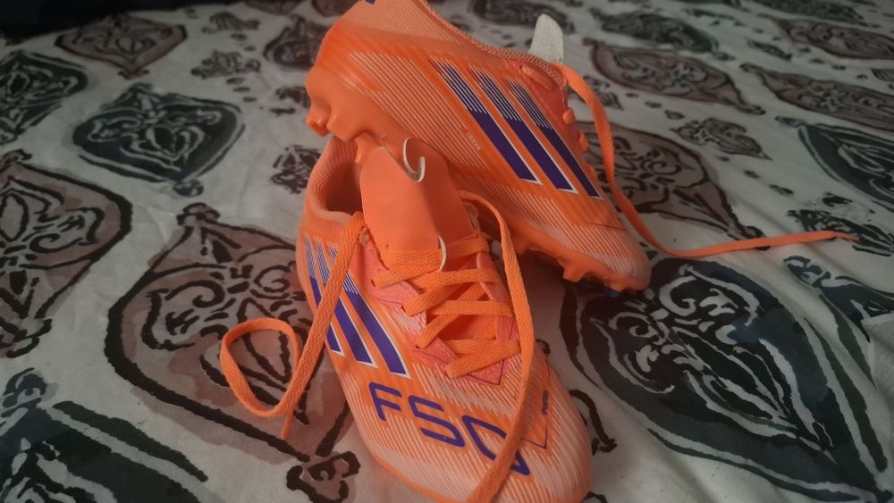 Ghete fotbal Adidas