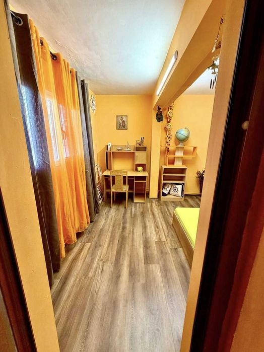 Тристаен Апартамент в Изгрев