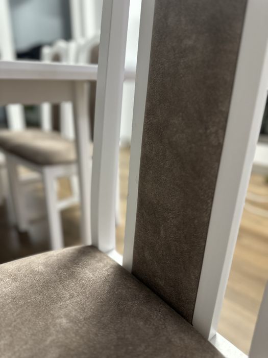 Set masa extensibila cu sase scaune lemn