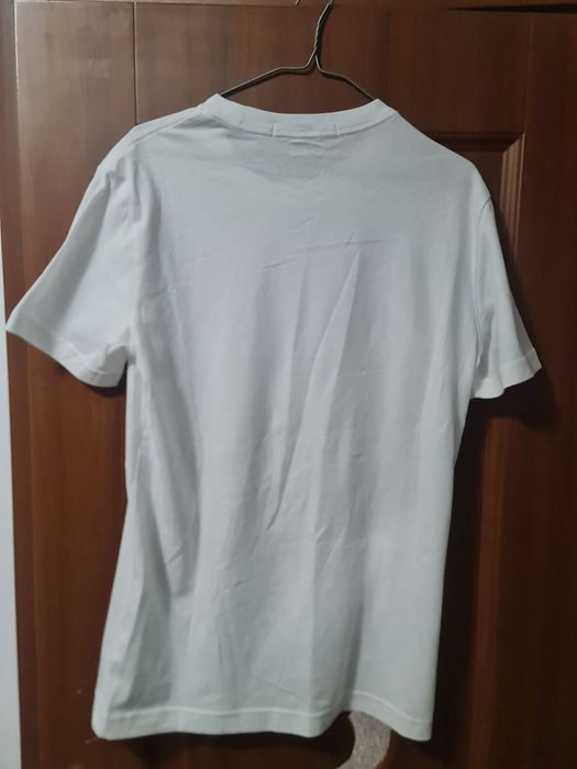 Tricouri cK marimea L