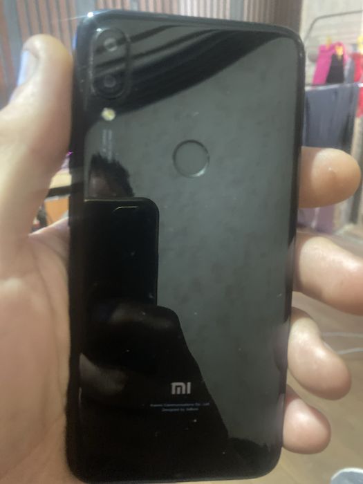 Xiaomi Mi Play 128 gb, cостояние отличное