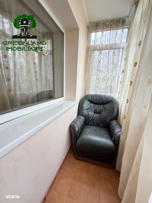 Apartament 4 camere, DECOMANDAT, ETAJ 1, bloc 1980, Gradinari