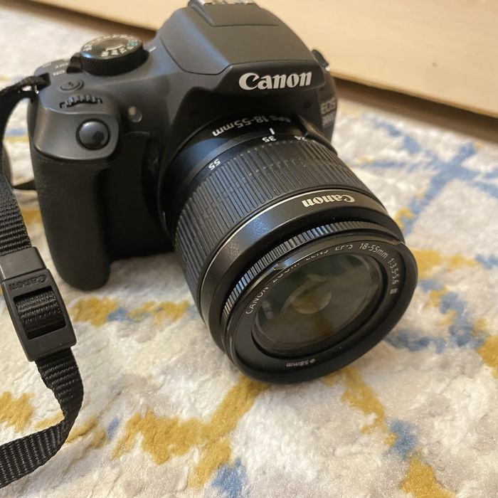 Фотоаппарат Canon EOS 1300D