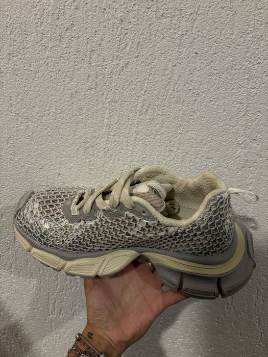 Balenciaga 3xl model nou!