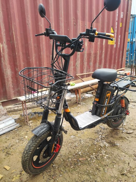 Skuter drongo sotiladi