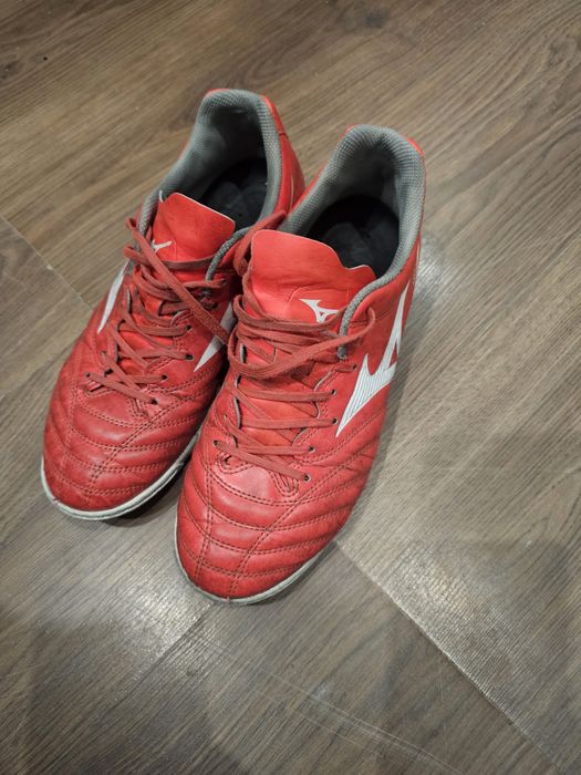 Mizuno  футболни стоножки