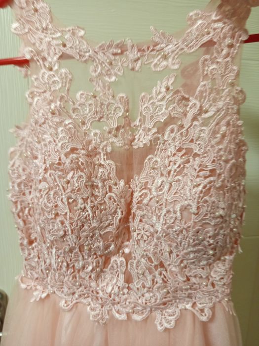 Кукленска рокля.