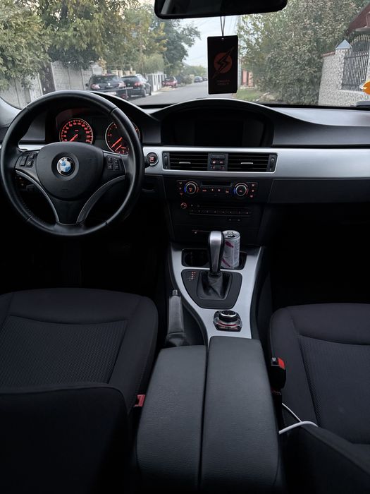 BMW E90 FaceLift