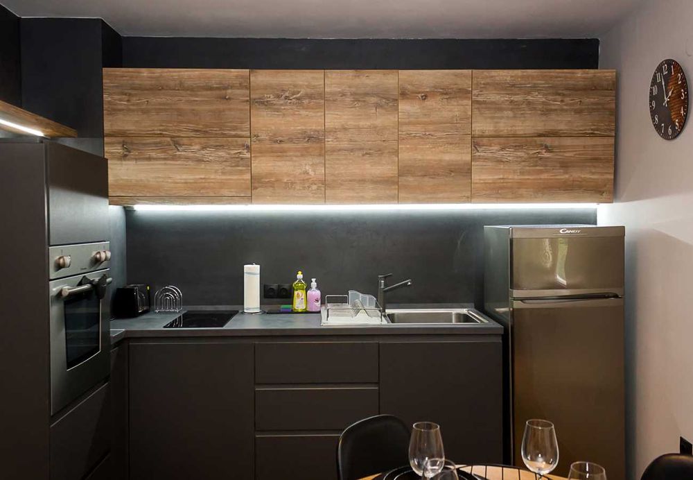 Дава се под наем Тристаен апартамент в Варна, Чайка - 76 кв.м за 550 € - Снимка #6