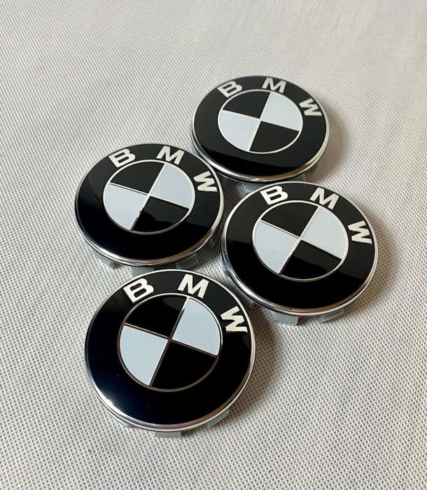 Комплект емблеми BMW 7 части – капак 82 мм, джанти 68 мм, волан 45 мм