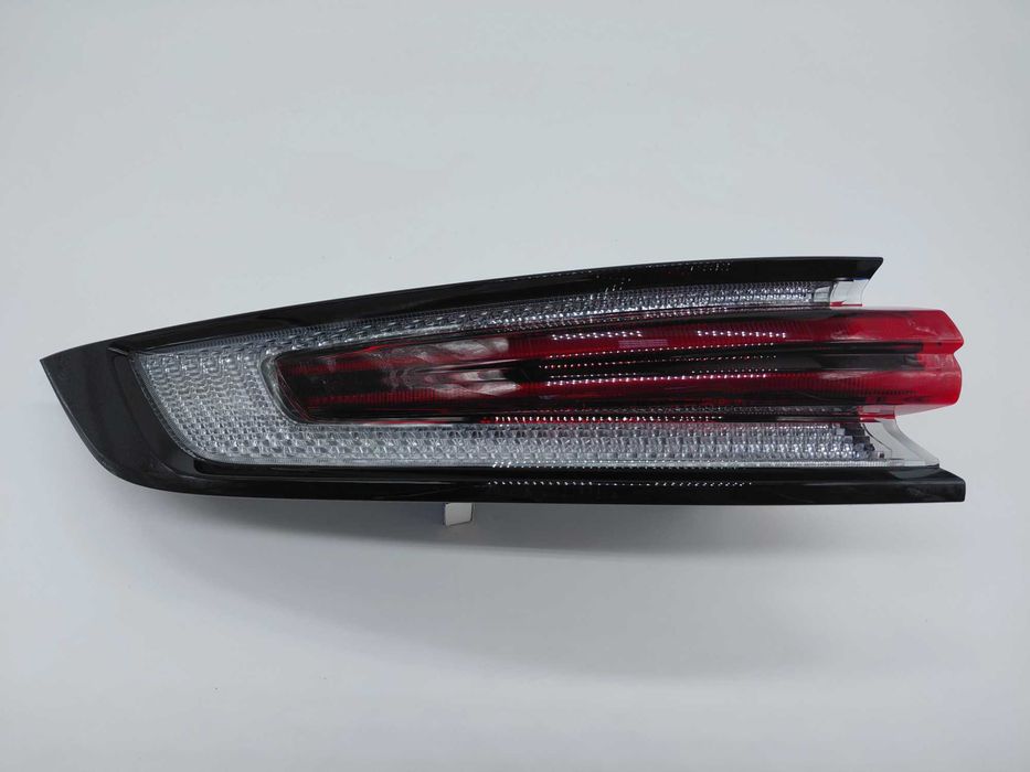 9Y0945091R Нов Ляв Стоп Porsche Cayenne 9Y 2024-