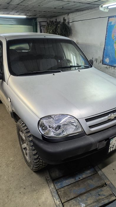 Продам Ниву Шевроле  2005г.