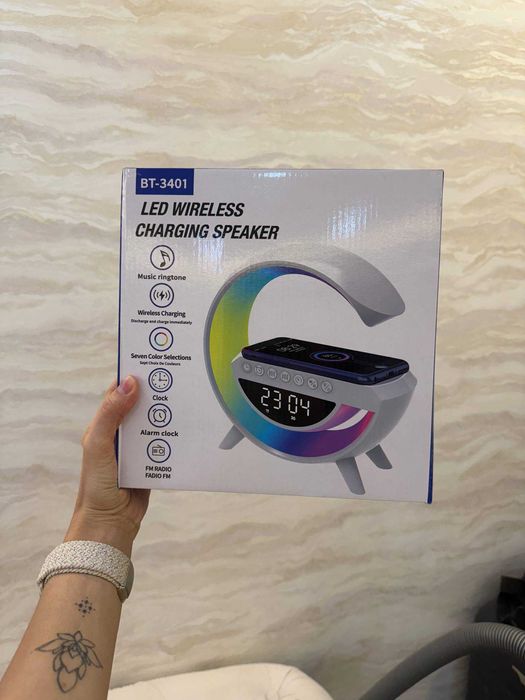 Светодиодный ночник с будильником, беспроводная зарядка для телефона