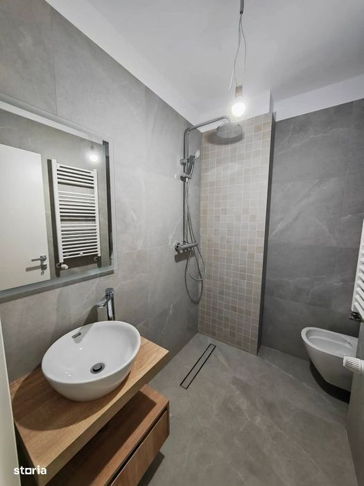 Studio Lux Pache Protopopescu | Metrou | Comision 0
