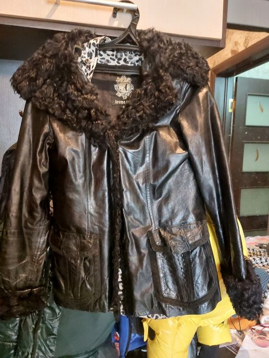 Продам разные куртки.размер 46-50