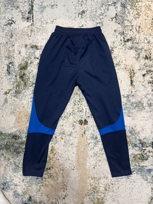 Продам спортивные штаны Nike!
