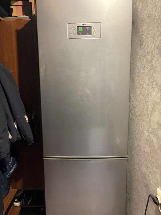Холодильник 191 см Ноу фрост  LG