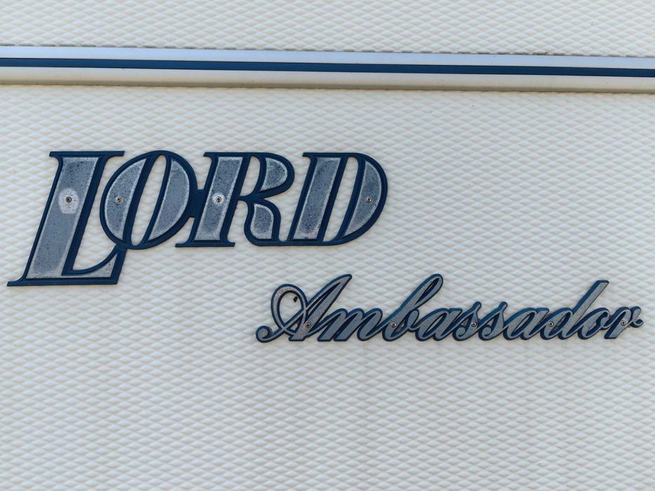 LMC Lord  Ambassador 2006 година