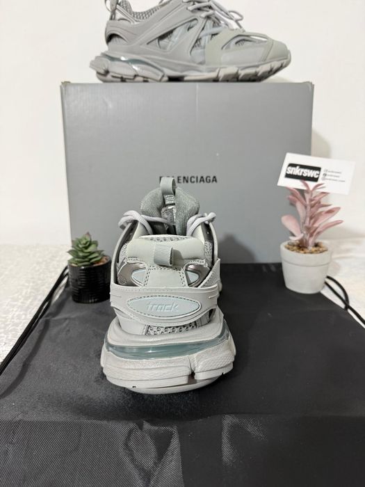 Balenciaga Track Gri (DS) (DOAR 40)