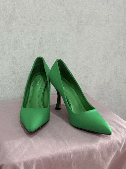 Женские туфли лодочка