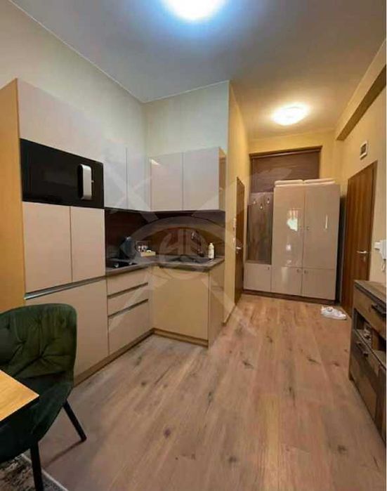 Дава се под наем Двустаен апартамент в Варна, Център - 45 кв.м за 498.27 € - Снимка #1