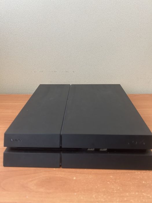 playstation 4 1ТБ продам