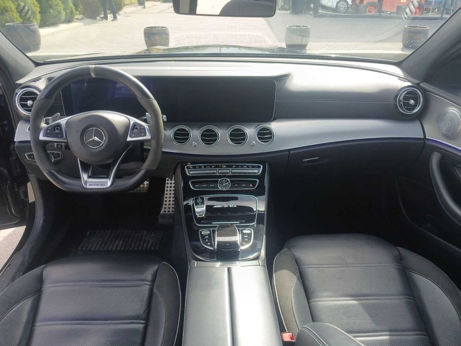 Mercedes-Benz E 63 AMG S 4Matic+