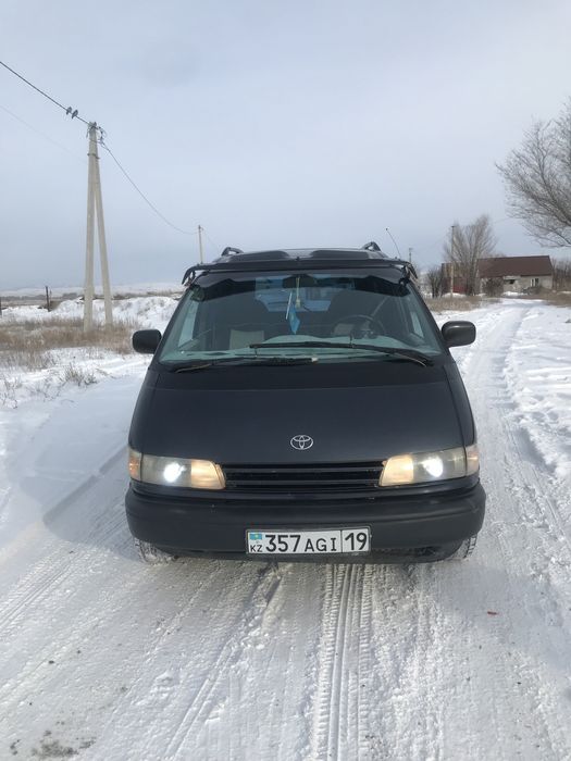 Тойота Превия ХТС