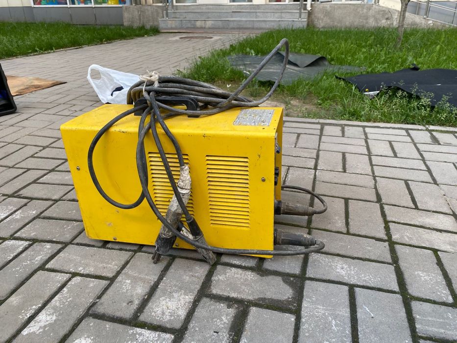 Сварочный аппарат